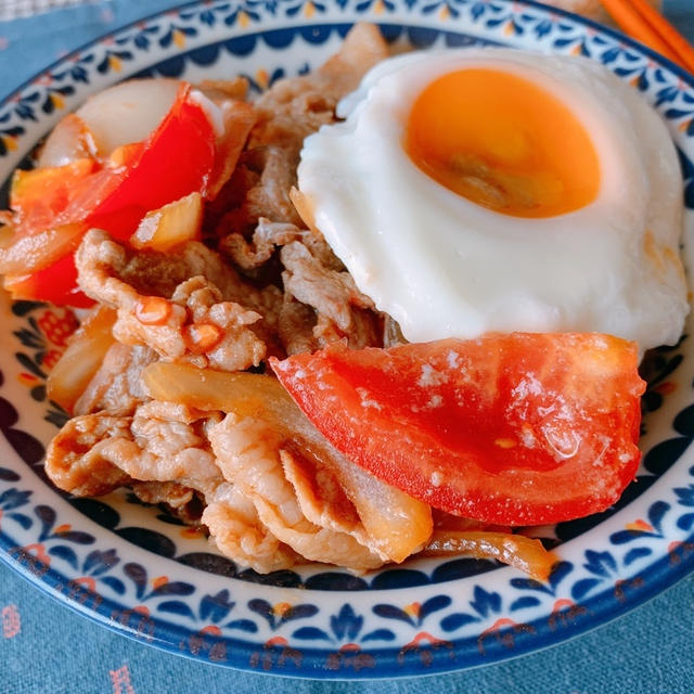 お手軽ひとさら飯♪トマトたっぷりプルコギ丼