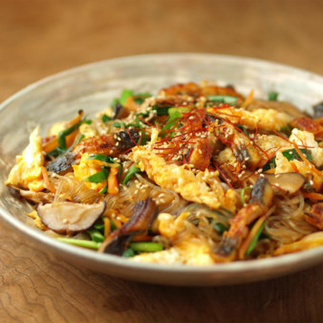 うなぎの蒲焼でチャプチェ　、　スパイスブログ