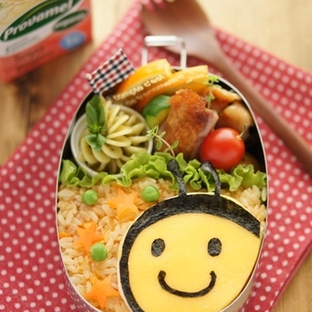 【掲載】ぶんぶんのオムライス弁当♪