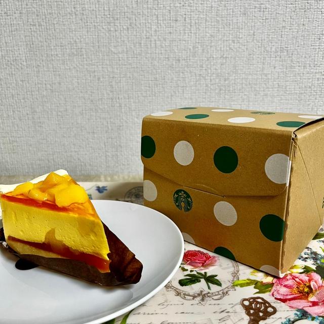 【スタバ新作】スターバックス マンゴーのムースケーキ