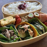 チンジャオロースとズッキーニ炒め弁当