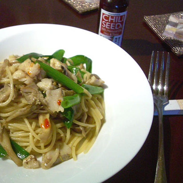 いとよりと分葱、きのこの和風パスタ