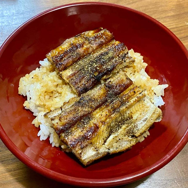 伝助穴子で丼！