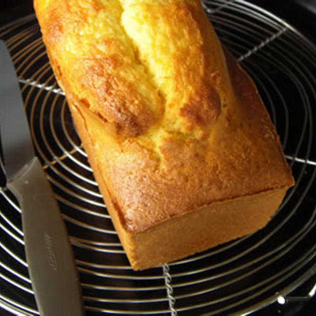 植物性油脂 ホイップクリーム とホットケーキミックスを使ってパウンドケーキを By Taeponさん レシピブログ 料理ブログのレシピ満載