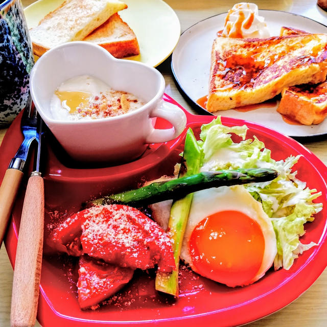 ボリューミー朝食と海さくらボランティア