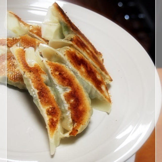 餃子と焼き鳥と海苔巻き