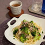 イカゲソとブロッコリーのパスタと、シャカシャサラダのひとりご飯と、最近の朝昼ごはんあれこれ