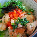 チキンで丼レシピ☆その2　鶏肉の彩りネギ塩丼