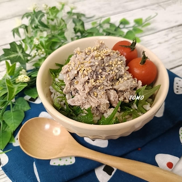 火も包丁も使わない♪サバ缶の柚子胡椒和え丼