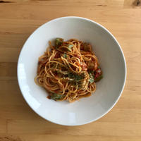 【レシピブログ】キャベツとサルシッチャのトマトソーススパゲティ × イタリアの白