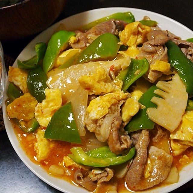 【ピーマン卵炒め】シャキシャキしたのとやわらかいのと、食べ応えにメリハリがあるのがたまらないっす。