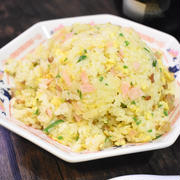 脂だけでもうまい！神戸牛脂炒飯