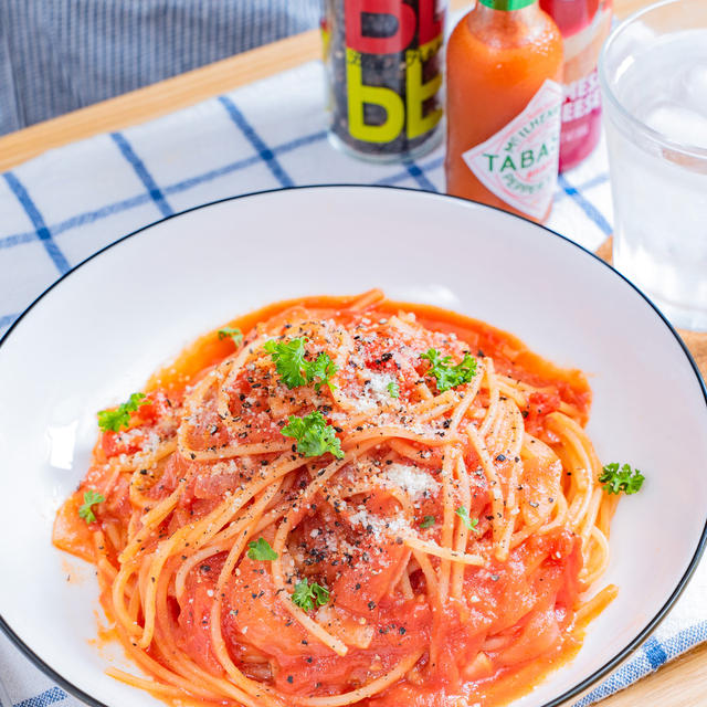 レンジでラク旨！定番トマトソースパスタ♪