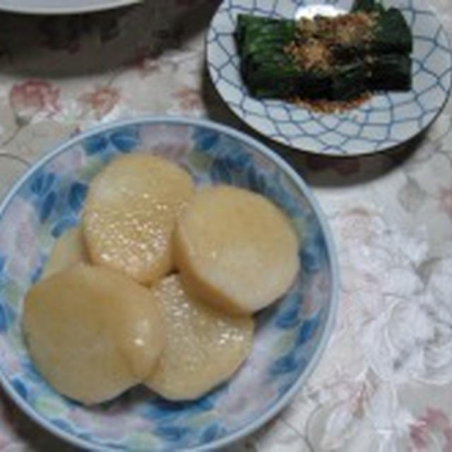 長芋の煮物とホウレンソウの胡麻和え