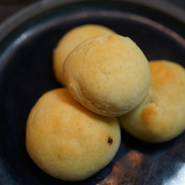 旧型オーブンレンジで焼く、シンプルなチョコパン