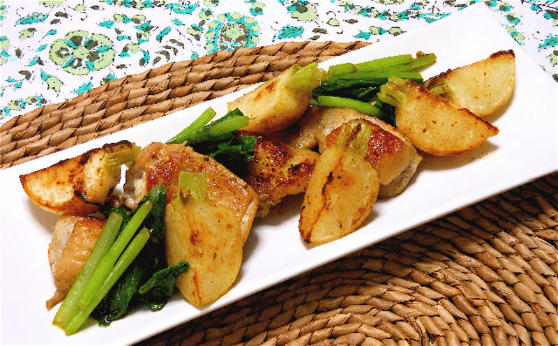 簡単、焼くだけ！鶏肉とカブのこんがりソテー、カレー風味。