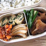 豚カルビ弁当と、豚カルビ丼