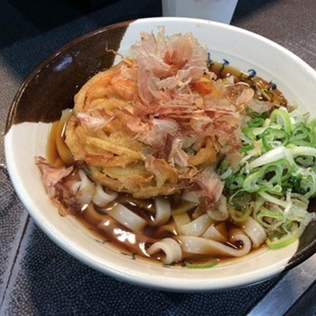 名古屋駅の新幹線ホームで朝きしめん By えて吉さん レシピブログ 料理ブログのレシピ満載