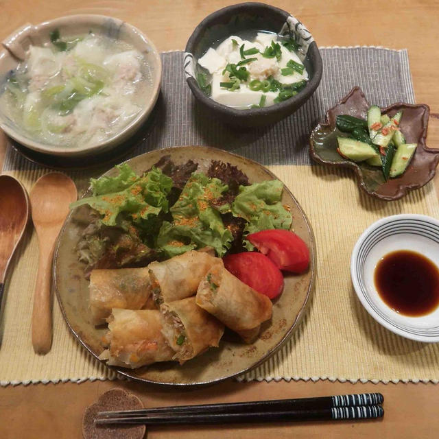 「おうち中華」春巻・ワンタンスープと　タツナミソウ♪