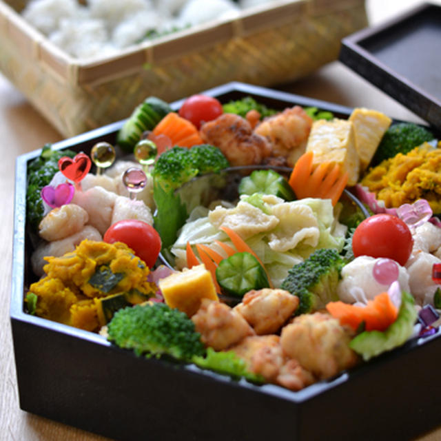 速報～運動会のお弁当（の写真）。