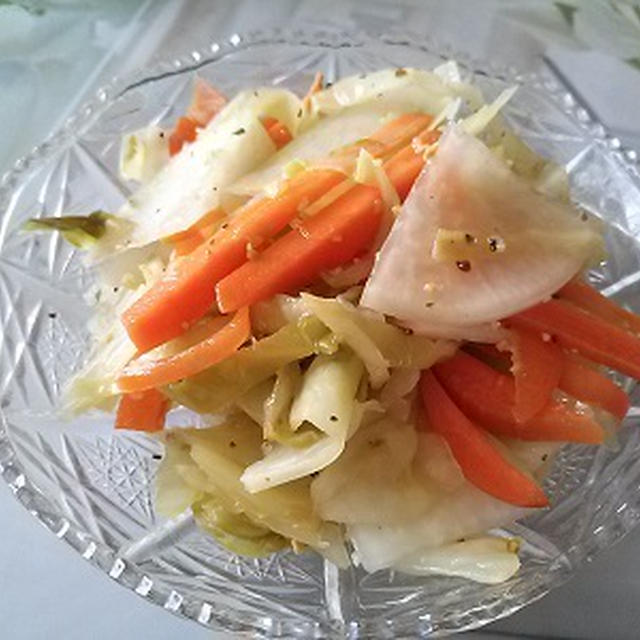 野菜ピクルスのガーリックオニオン