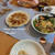 羽根だけでも食べたくなる羽根つき餃子　と　『グッとくる言葉』。