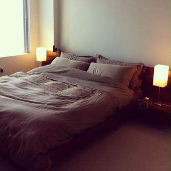 IKEA キングサイズベッド（ミディアムブラウン）