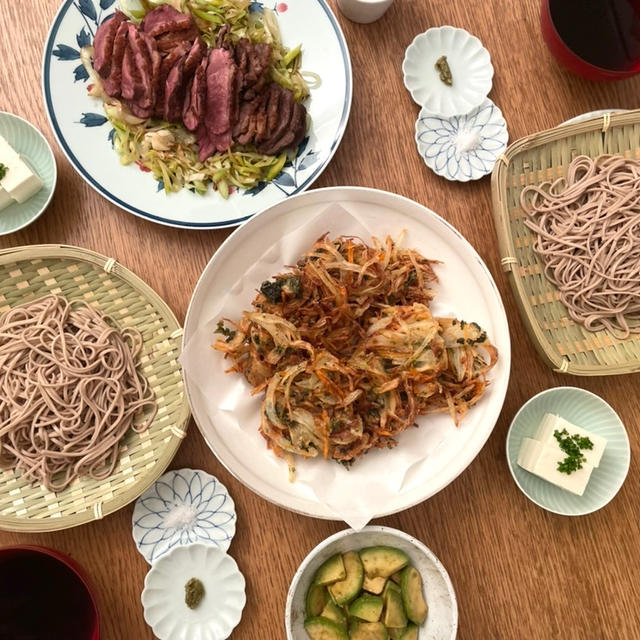 【パリのお家ごはん】 年越し蕎麦は自由スタイル。(今更ですが時差投稿)