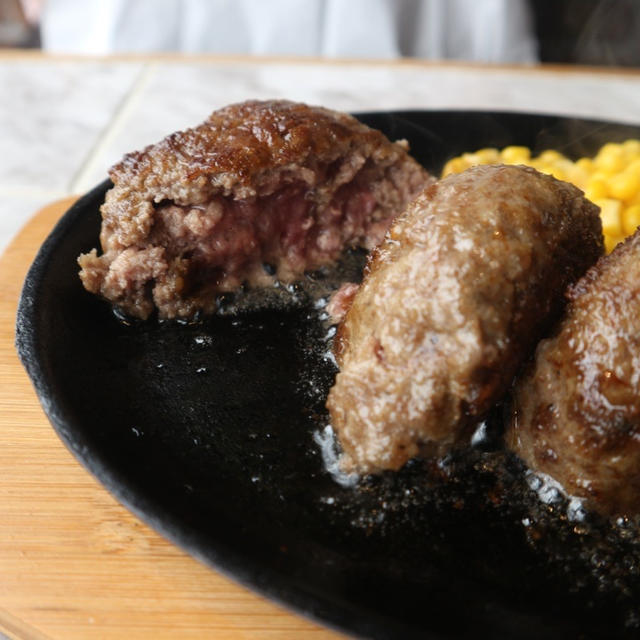 渋谷ランチ☆オシャレな店内で上質な和牛100%ハンバーグ