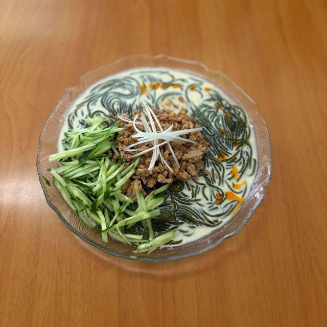 つるつるわかめで！冷やしゴマ担々麵