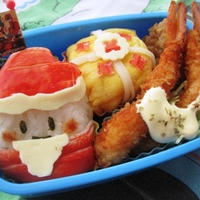 サンタさんとプレゼントのお弁当（幼稚園）（キャラ弁）