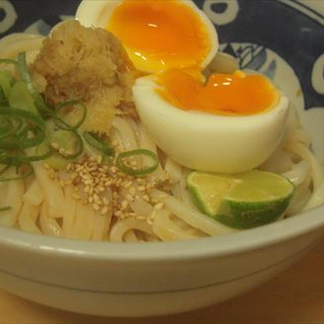 讃岐うどん・ぶっかけ半熟卵のせ