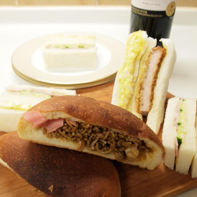 焼きそばパン
