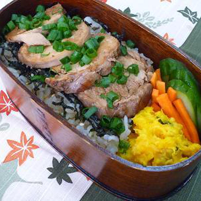 鶏チャーシュー丼弁当