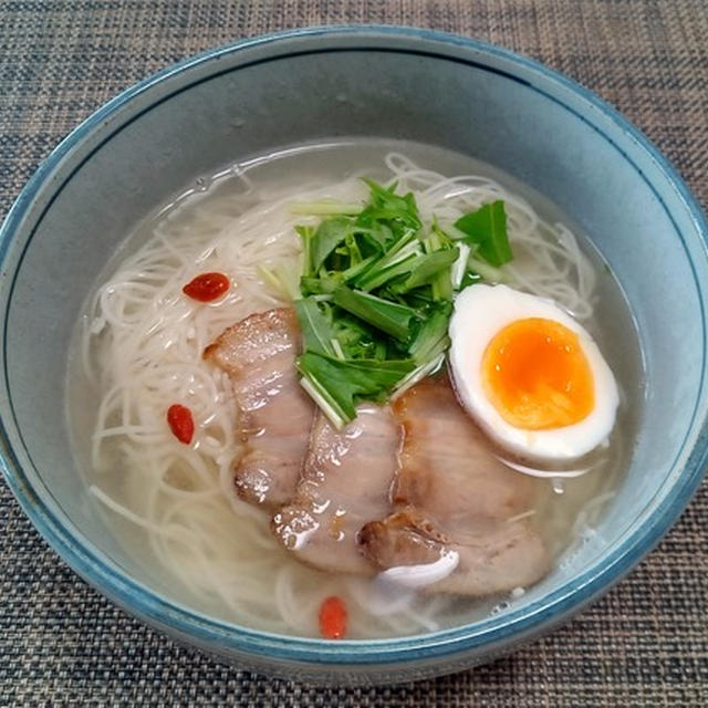 一通り作ってエスニックにゅう麺は〆☆自家製叉焼♪☆♪☆♪