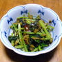 かぶの葉と高菜のピリ辛炒め