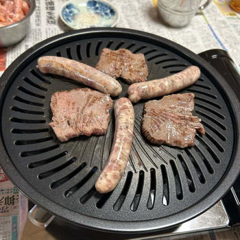 5月初日夜ごはんお家焼肉❣️ﾃﾞｽ。ちょっといいお肉ヨ♡