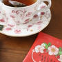 桜の紅茶とガーリーなスイーツ