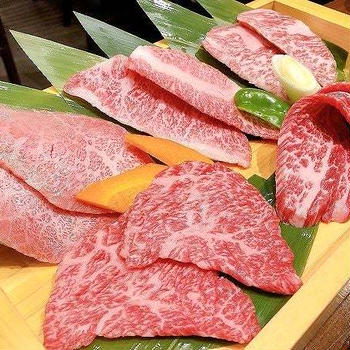 美しすぎる神戸肉の焼肉を食ってみろ！と言わずにおれない店に行ってきた