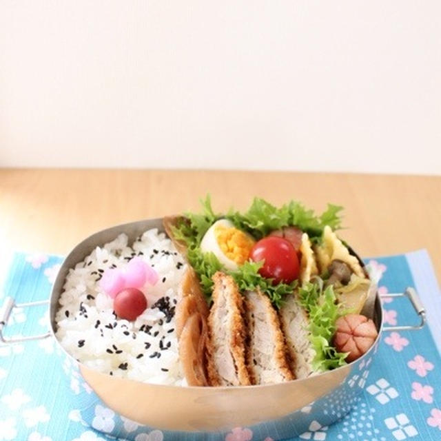 トンカツのお弁当