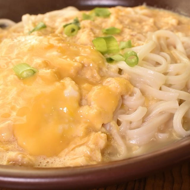 フワフワで優しい味わい♪玉子うどん