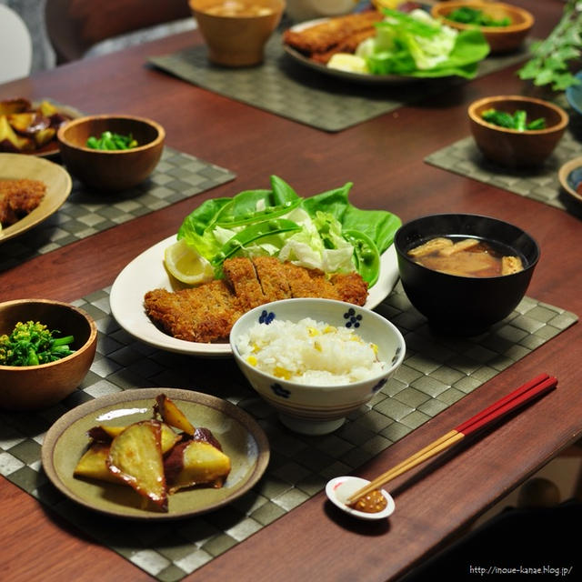 《糖質オフ作り置き：春キャベツのカレーコールスローサラダ》と昨日の晩ごはんはミルフィーユとんかつ