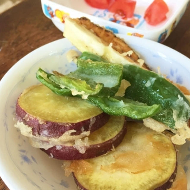 京君のさつま芋の天ぷら＆ホタテと葱を焼いて＆庭のシラン♪