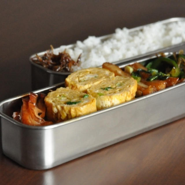 いつのものだろ？弁当３日分。