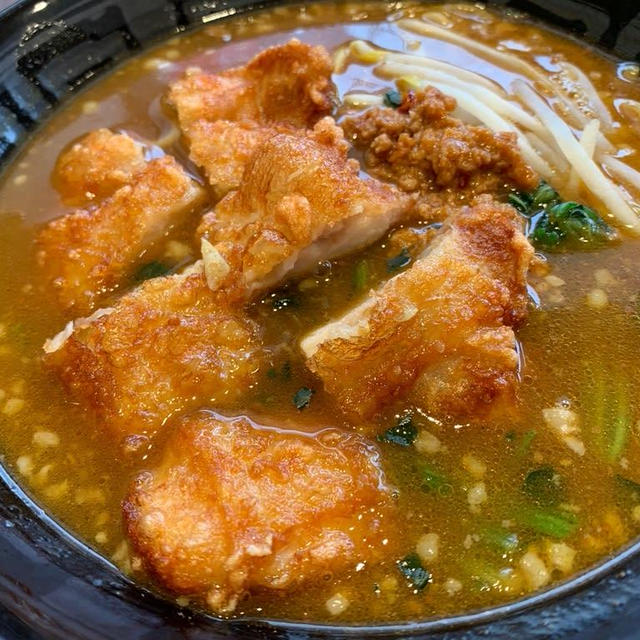 CoCo壱のパリパリチキンのせカレーラーメン美味しかったです♡