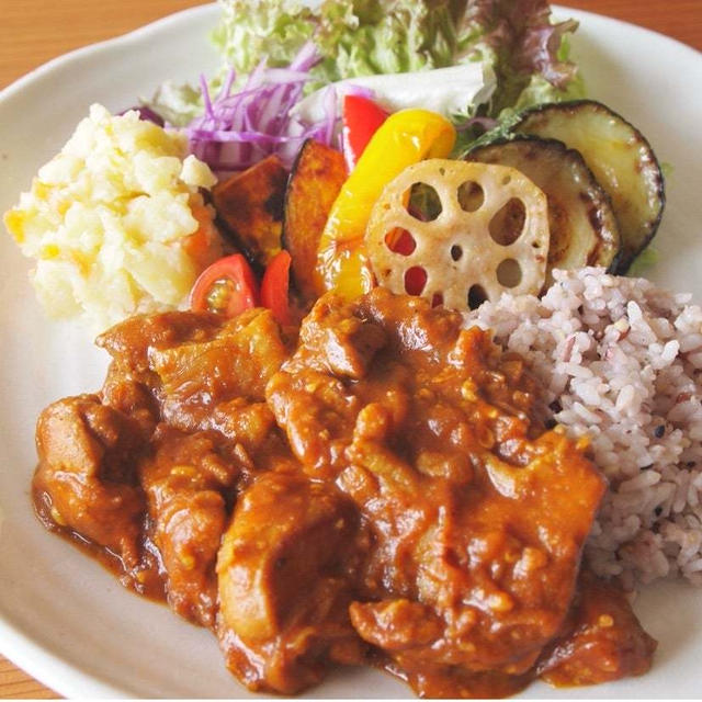 【発酵美人アドバイザーの皆さまへ】発酵の魔法！2つの絶品発酵美人カレーで食卓を笑顔に✨