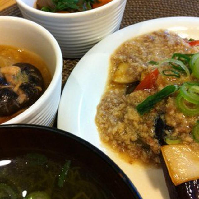 茄子の鶏そぼろあんかけ。