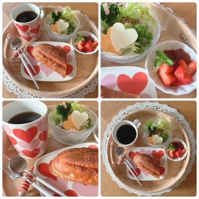 朝ごパン☀️  〜マリメッコ❤️〜