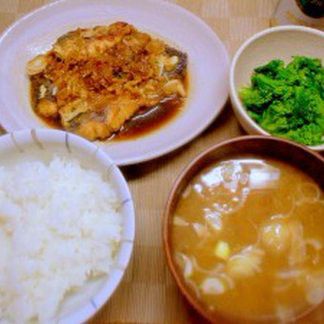 サバのニンニク生姜煮、菜の花のからし和え