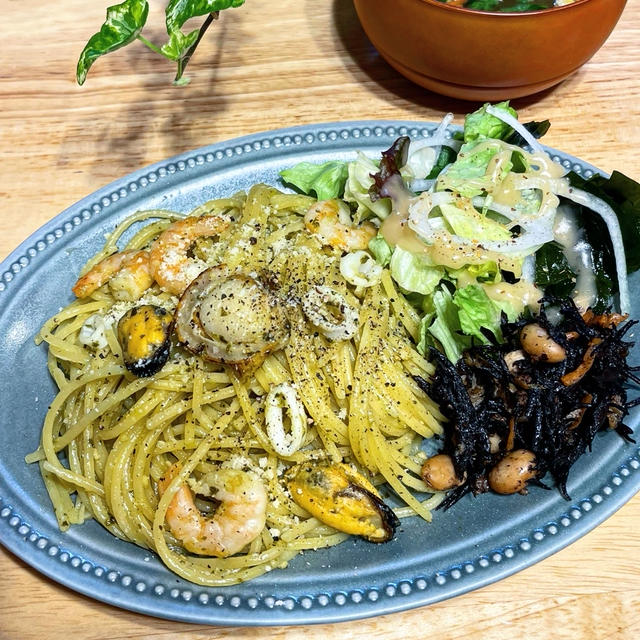 おうちでジェノベーゼのスパゲティ。被災後